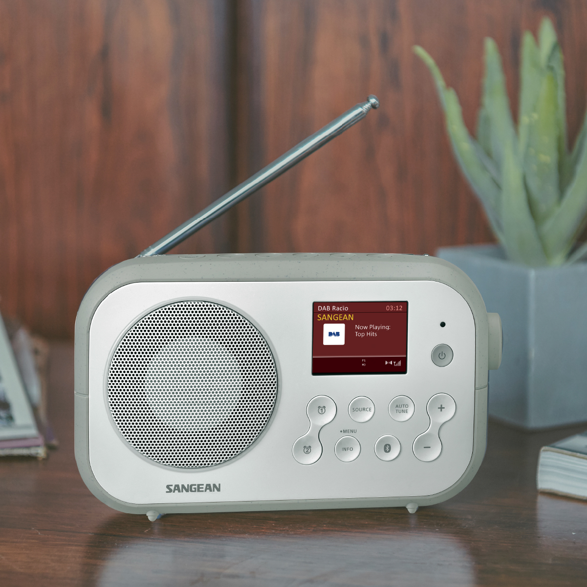 DPR42BTIB SANGEAN DAB+ FM PORTABLE RADIO WITH BLUETOOTH SANGEAN DPR42BT