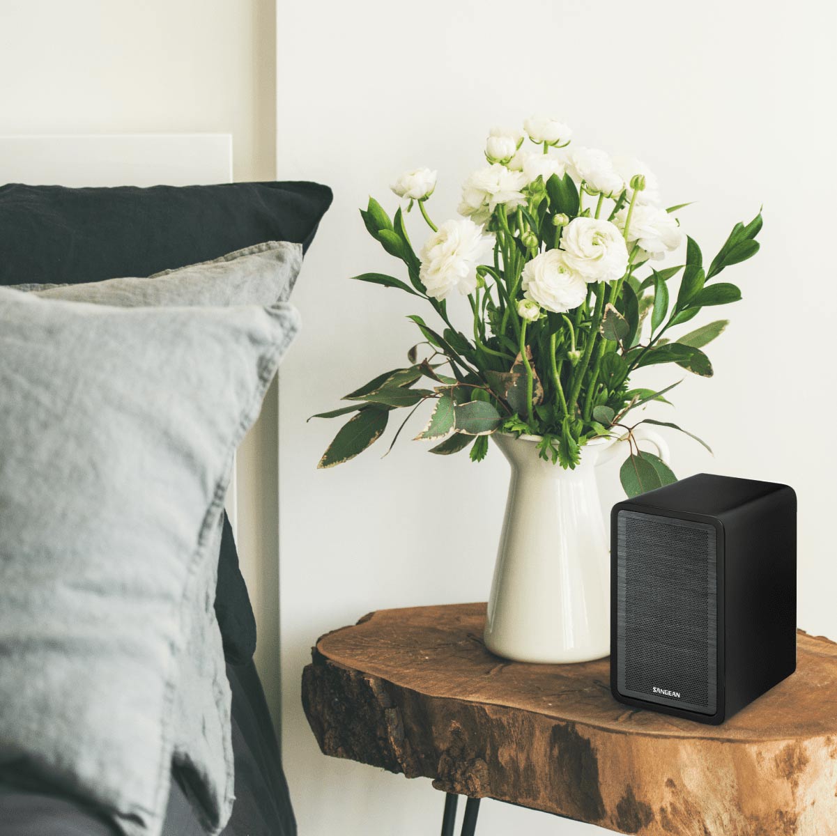 Sp 40.pdf SP-40 Sub Speaker for Stereo Pairing│SANGEAN Electronics