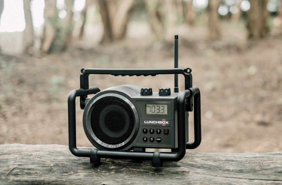 SG-102 AM / FM Ultra-Rugged Radio│SANGEAN Electronics