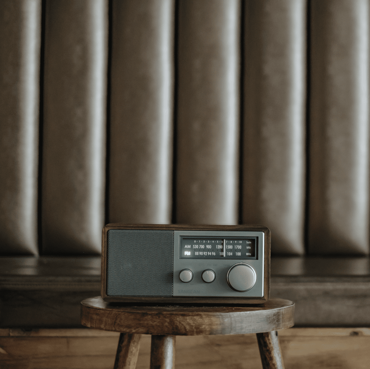 SG-116 AM / FM Wooden Cabinet Radio│SANGEAN Electronics