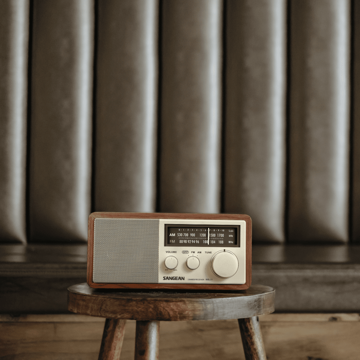 WR-11 AM / FM Wooden Cabinet Radio│SANGEAN Electronics