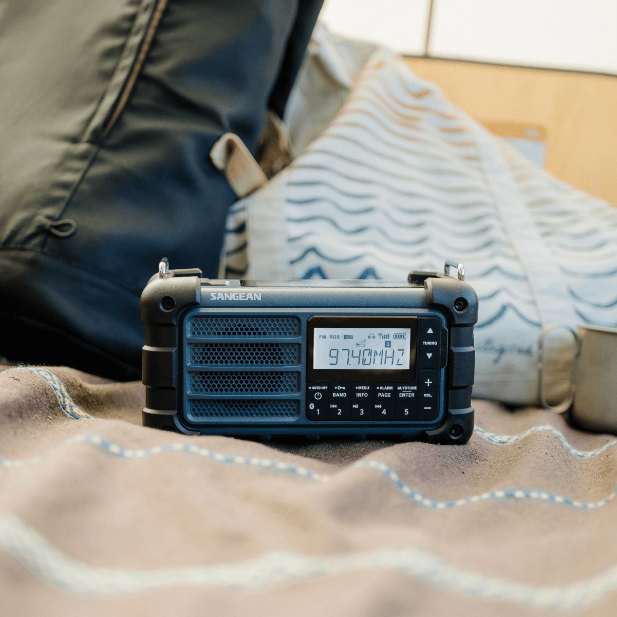 MMR99 AM / FMRDS / MultiPowered Radio│SANGEAN Electronics
