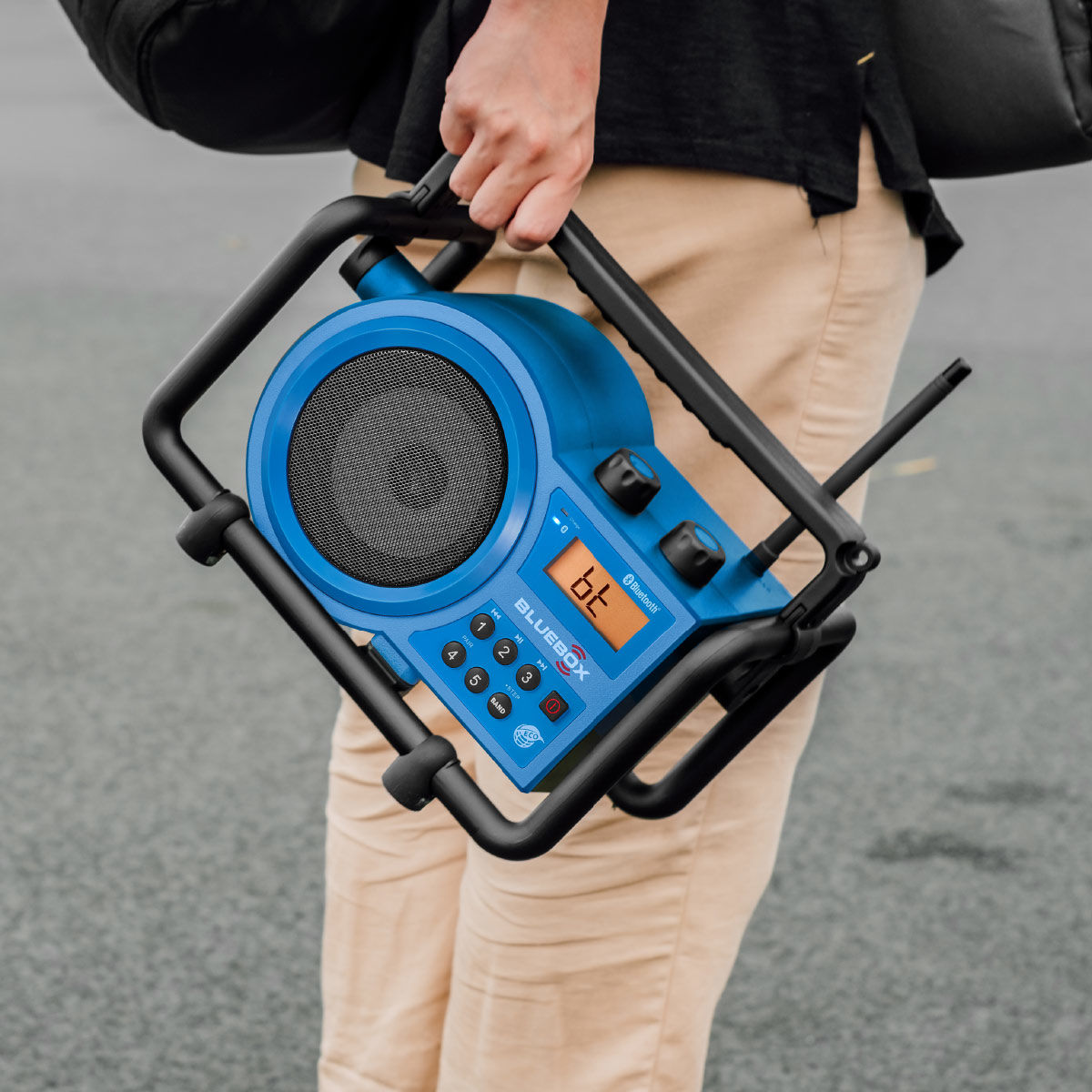 BB-100