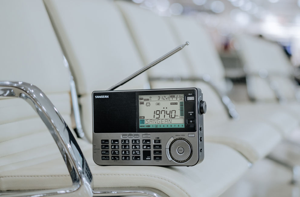 ATS-909X2 調頻/ 短波/ 中波/ 長波多頻段│山進電子