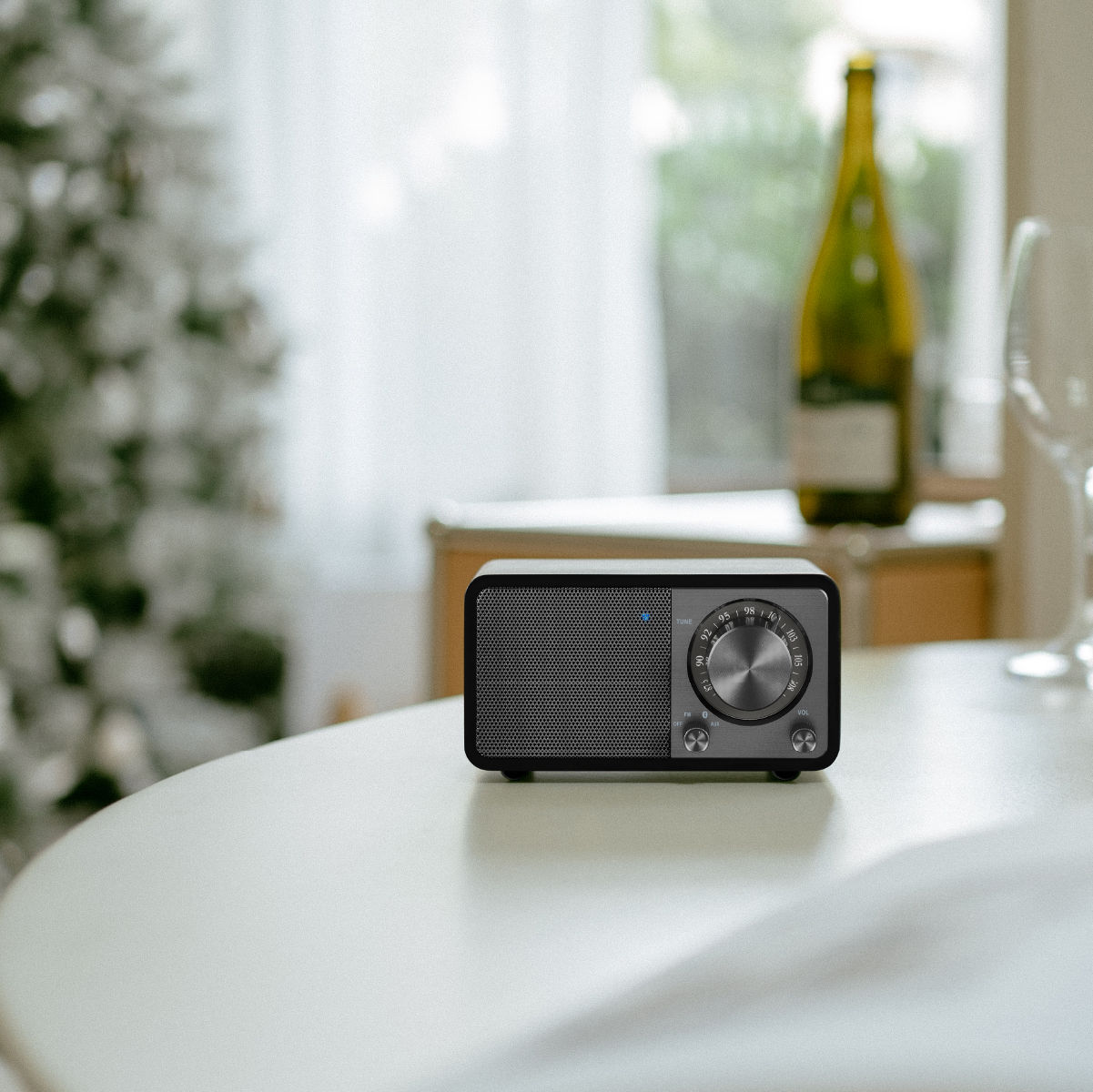 WR-7 PLUS FM / BT / AUX Wooden Cabinet Radio│SANGEAN Electronics