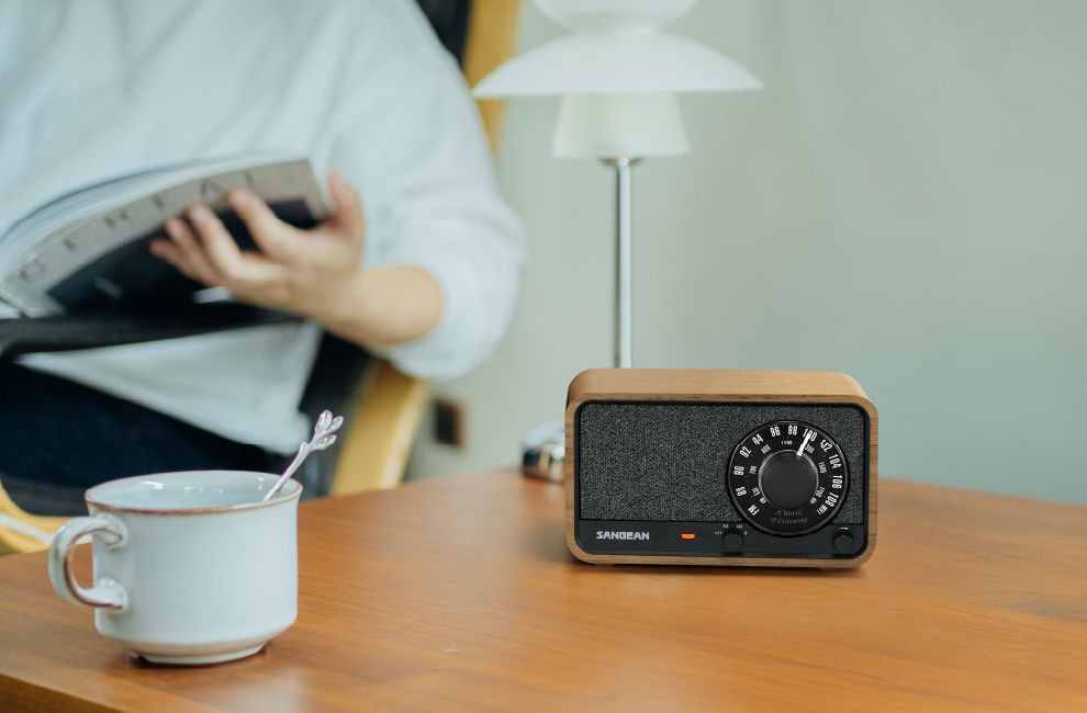 WR-8 AM / FM / Bluetooth Wooden Cabinet Radio│SANGEAN Electronics
