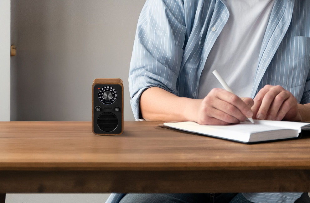 WR-9 AM / FM / Bluetooth Wooden Cabinet Radio│SANGEAN Electronics